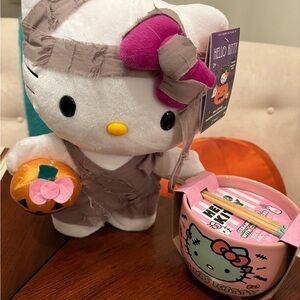 Hello Kitty Halloween Mummy Animated Plush Side Stepper and Ceramic bowl